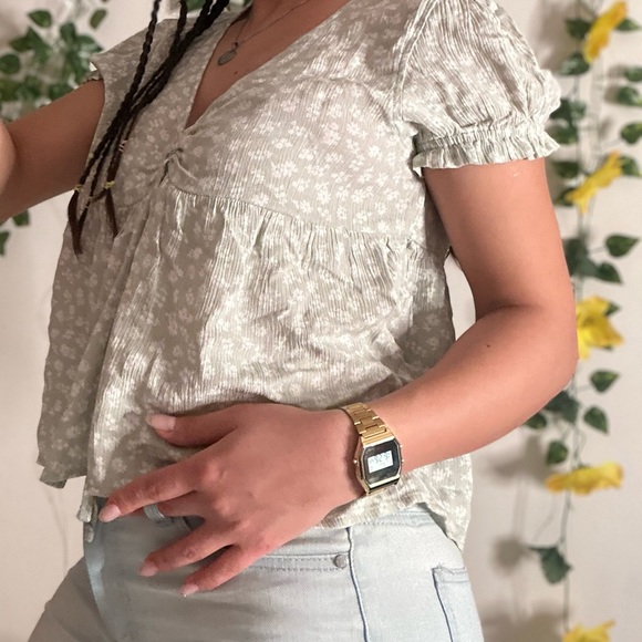 Green Floral NoBo top - Picture 3 of 7